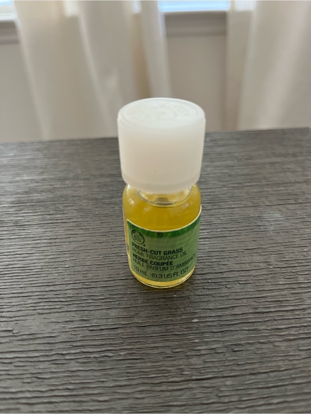 NEW The Body Shop Home 10ml home fragrance oil  Fresh Cut Grass